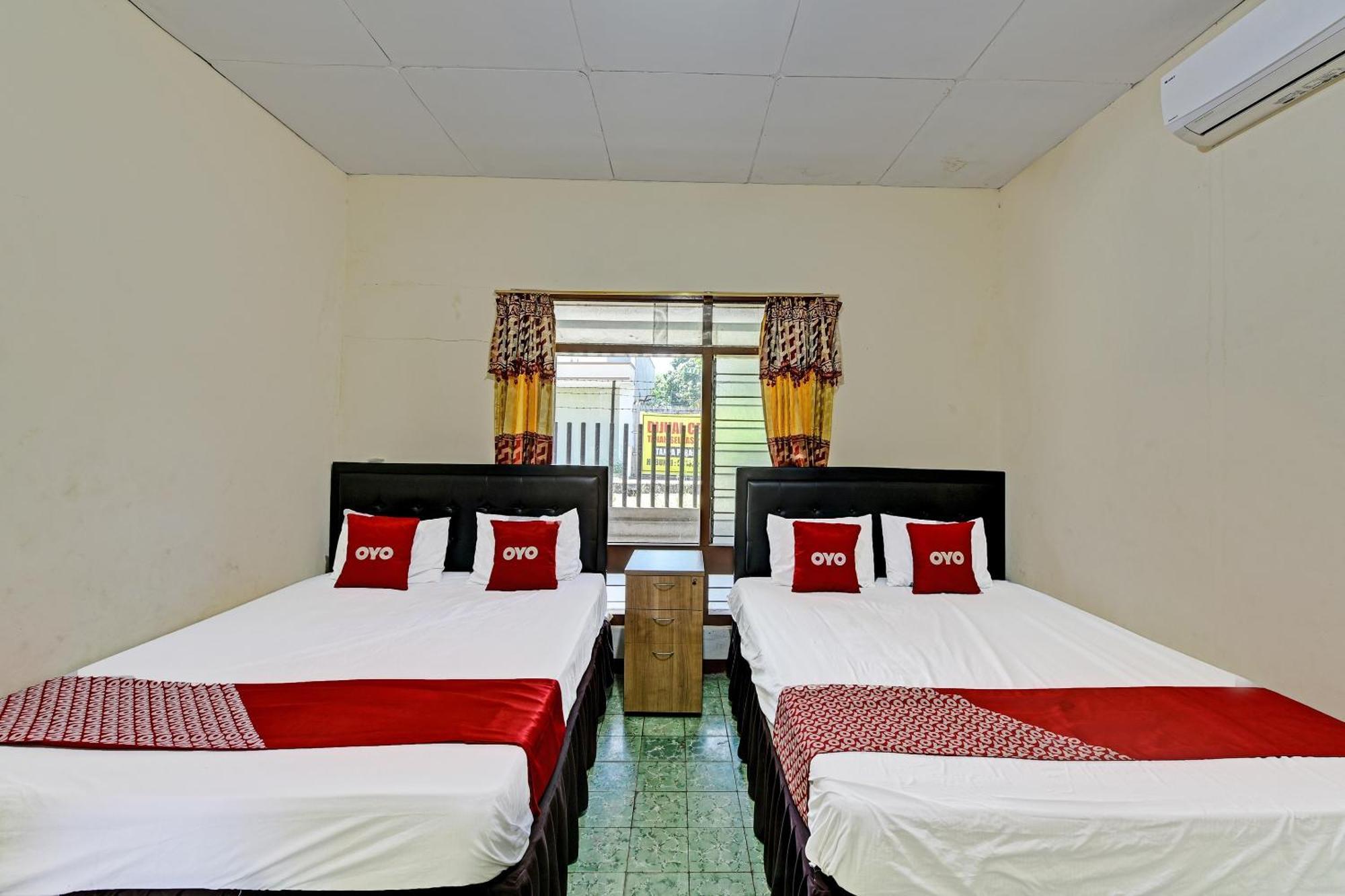 Oyo 90443 Hotel New Kartika In Cilopadang Eksteriør billede