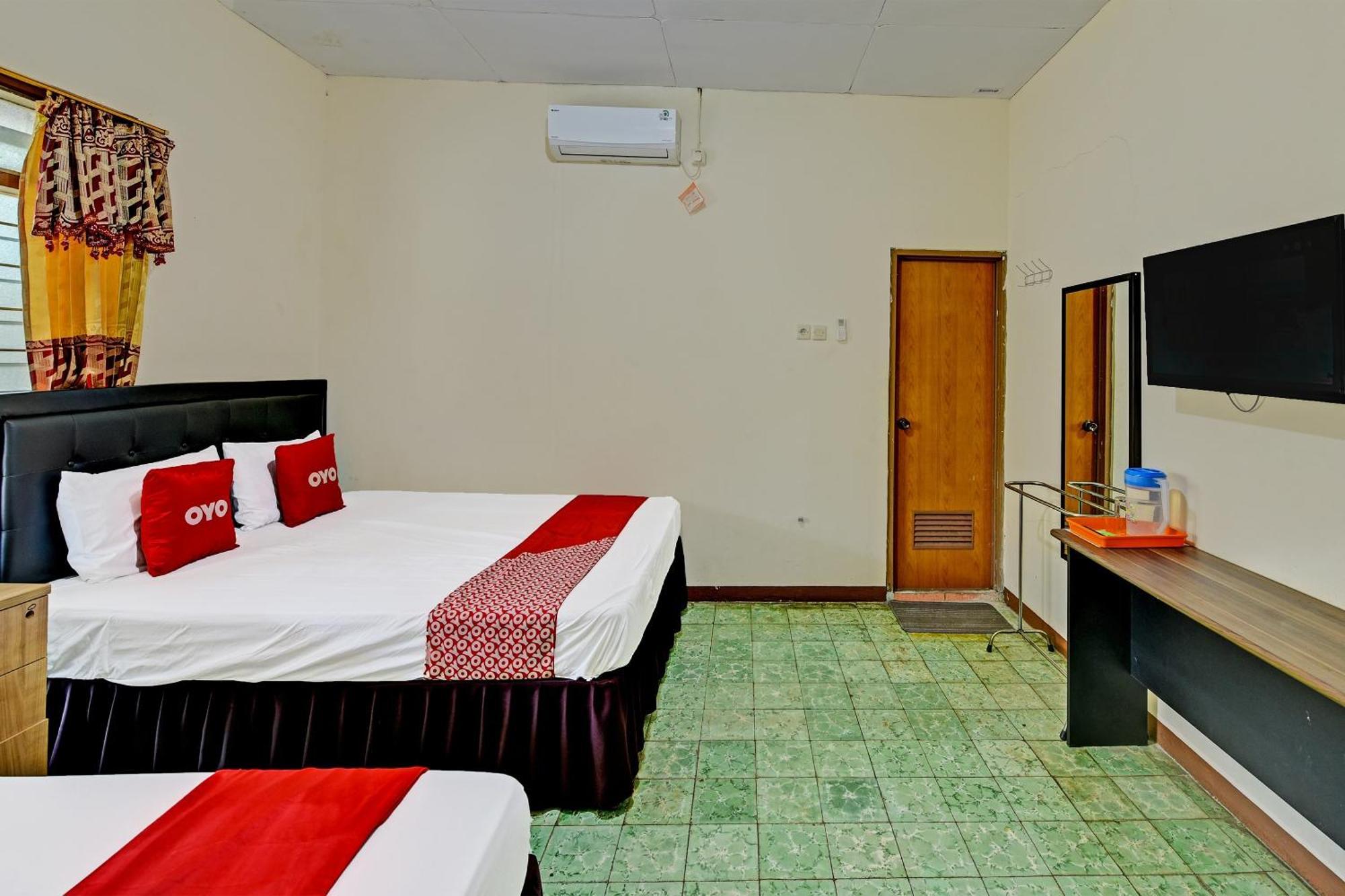 Oyo 90443 Hotel New Kartika In Cilopadang Eksteriør billede
